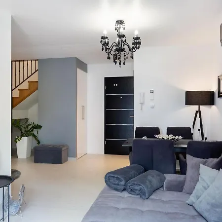 Modern In With Garden * Zadar